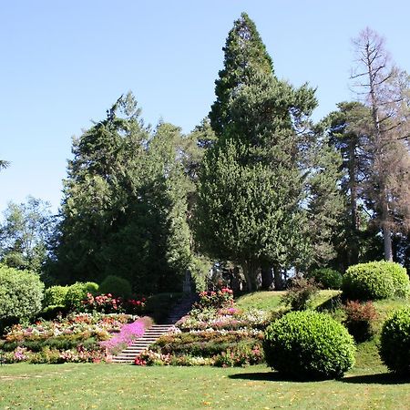 Villa Bregana Carnago Esterno foto